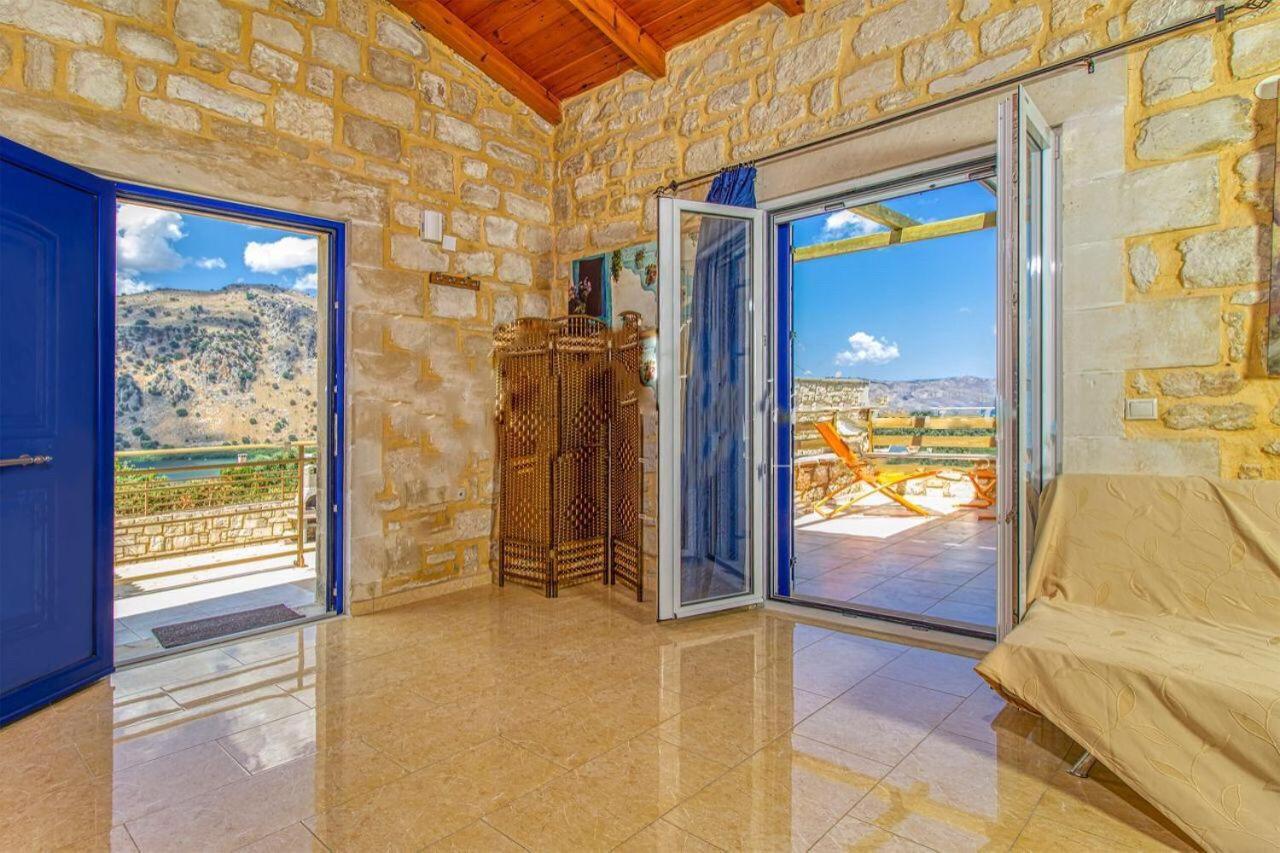 Lake Villas II Mourion  Экстерьер фото