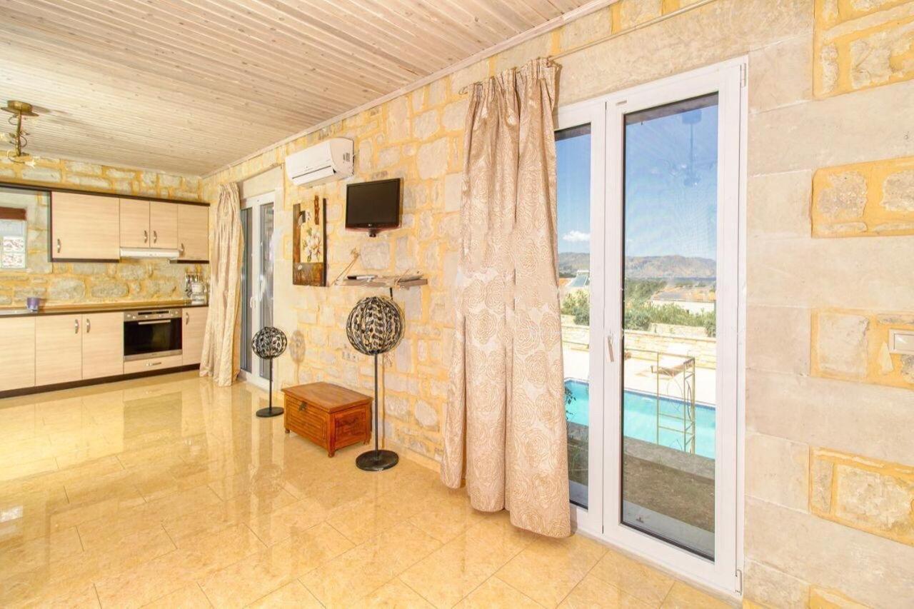 Lake Villas II Mourion  Экстерьер фото